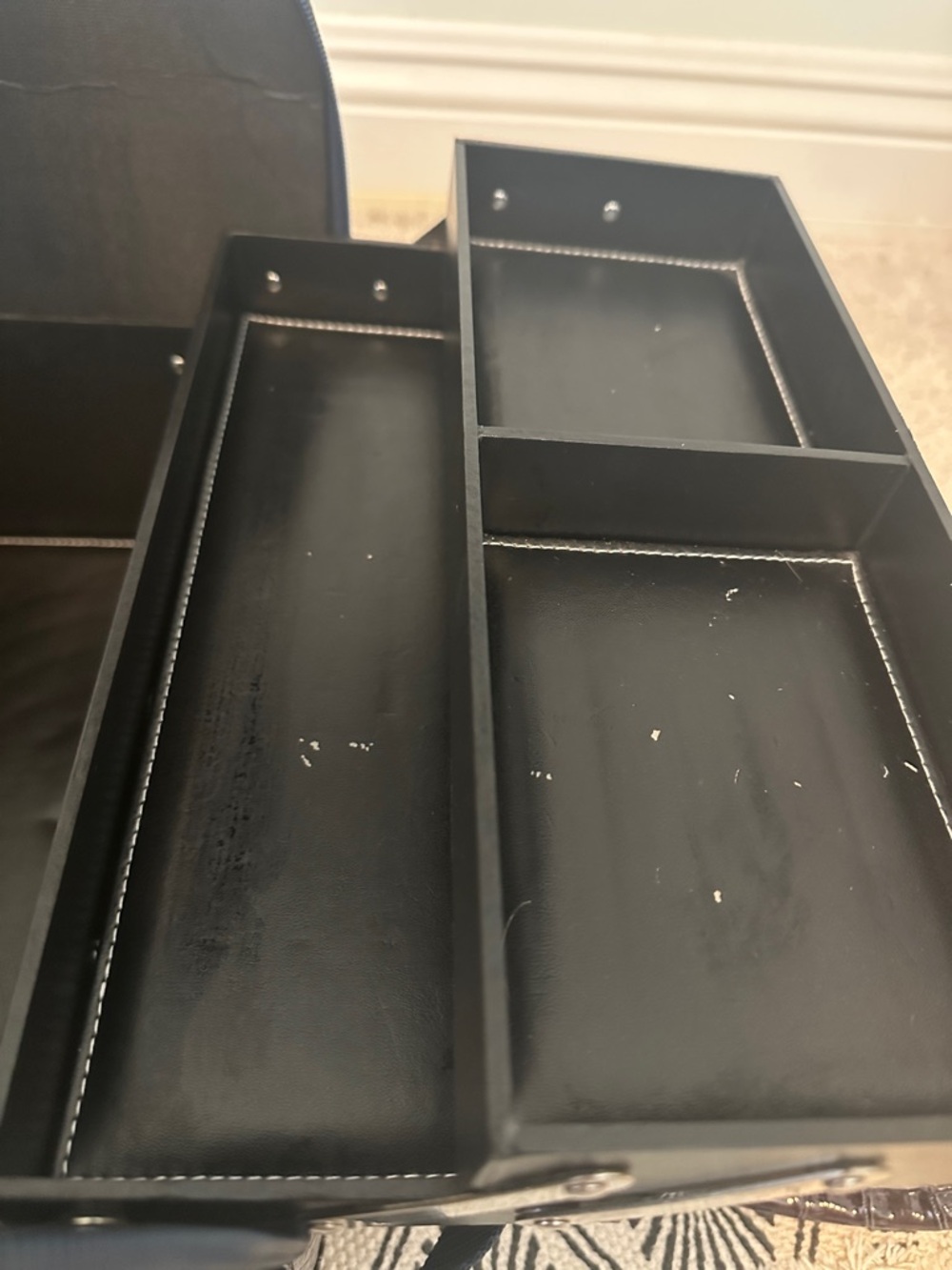 SeneGence Travel Expandable Makeup Case - Picture 7 of 12